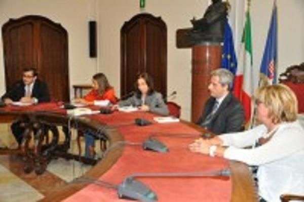 Il tavolo dei relatori