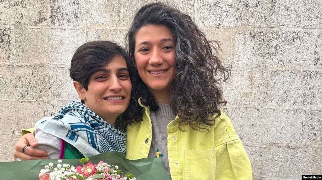 IRAN - Elaheh Mohammadi (left) and Niloofar Hamedi