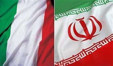 IRAN - ITALY (flags)