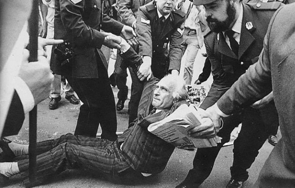 SIT-IN A BRUXELLES · PARLAMENTO EUROPEO